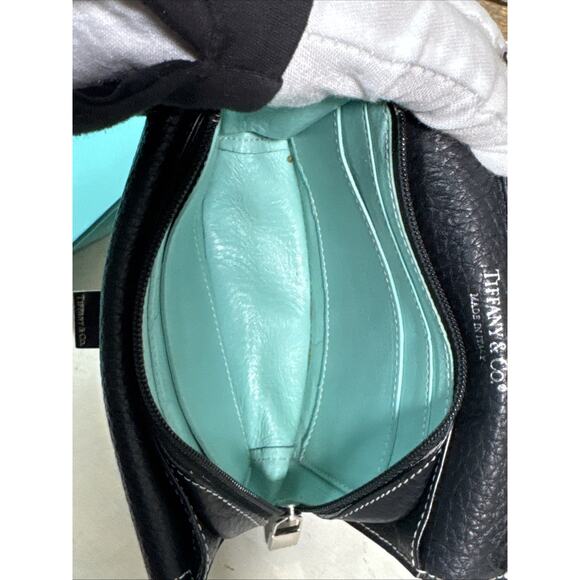 Tiffany & Co Pochette Wristlet Wallet Crossbody With Chain In Black Leather - Picture 10 of 16